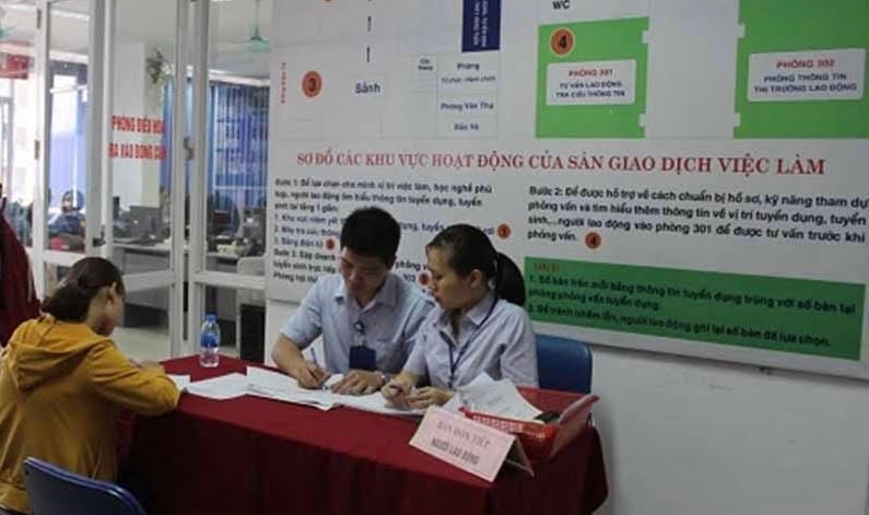 Sàn giao dịch việc làm nơi kết nối hiệu quả giữ người lao động và người sử dụng lao động. Ảnh ITN