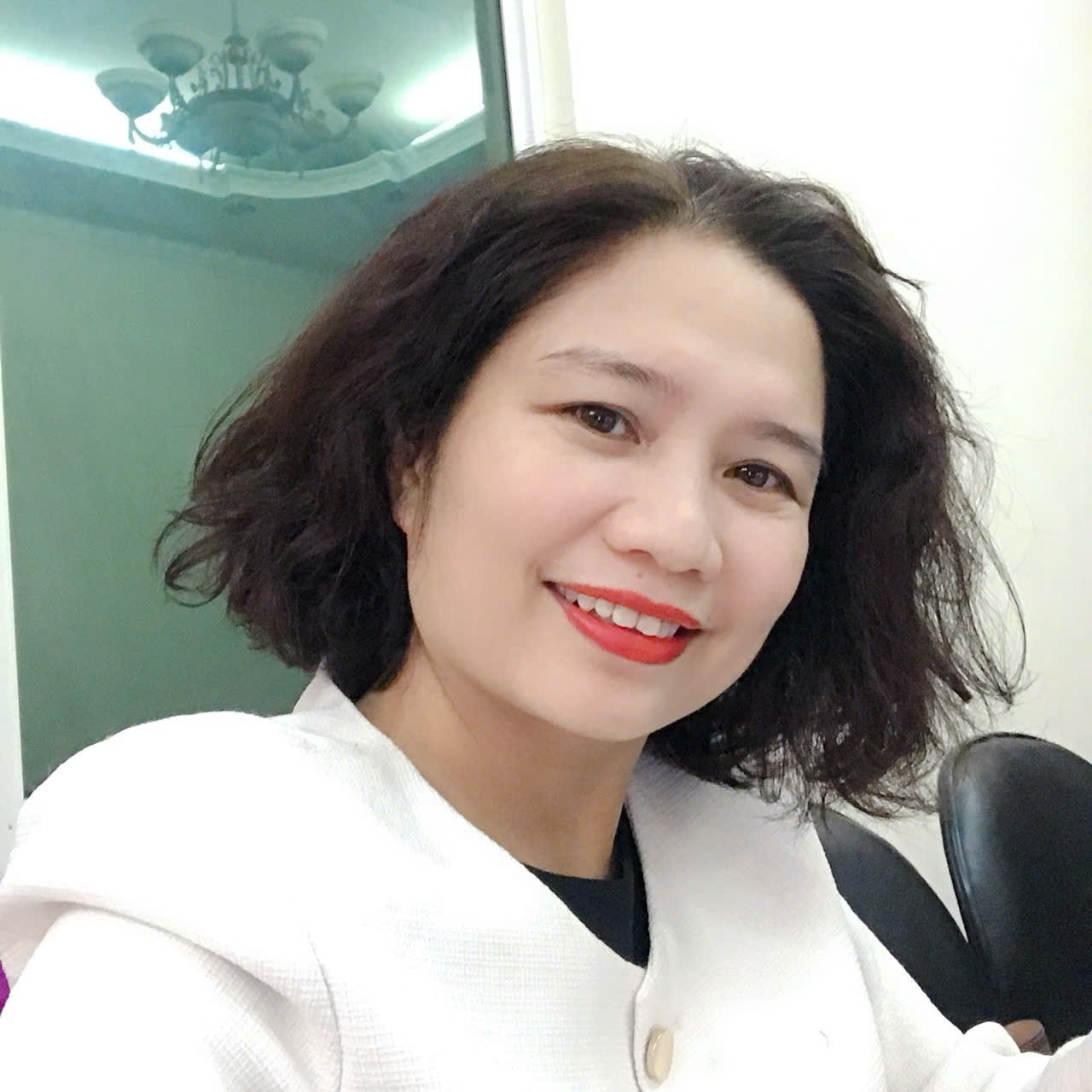 cu tri Mai Loan