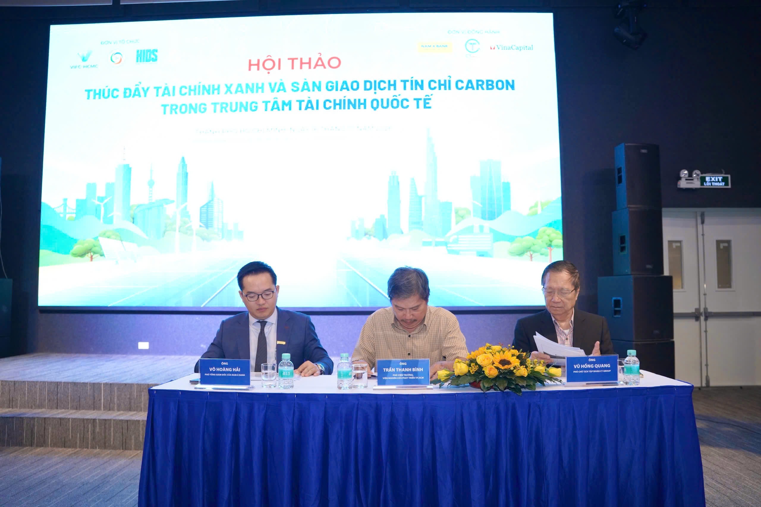 HOI THAO TAI CHINH XANH (2)