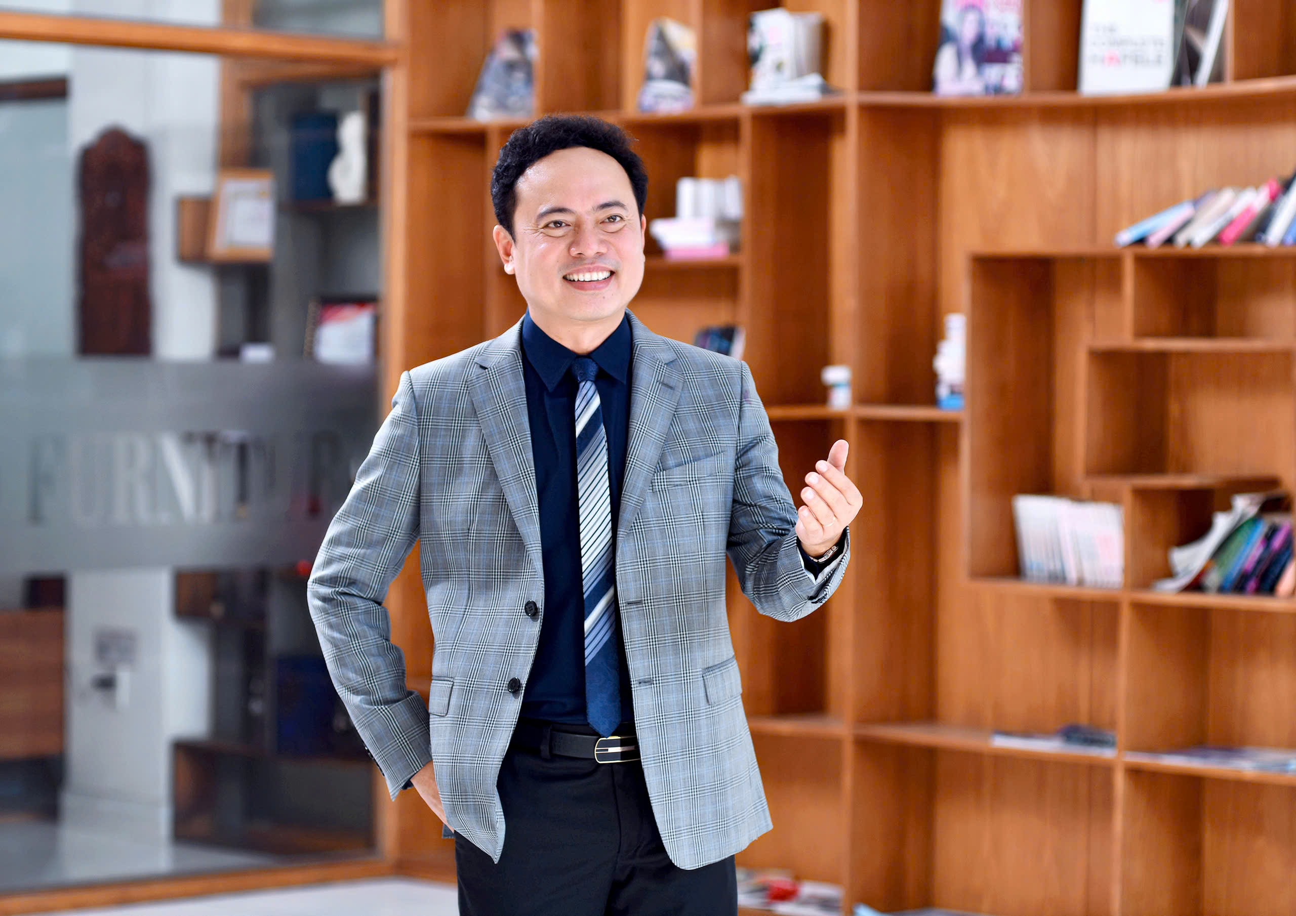 Ông Huỳnh Thanh Vạn