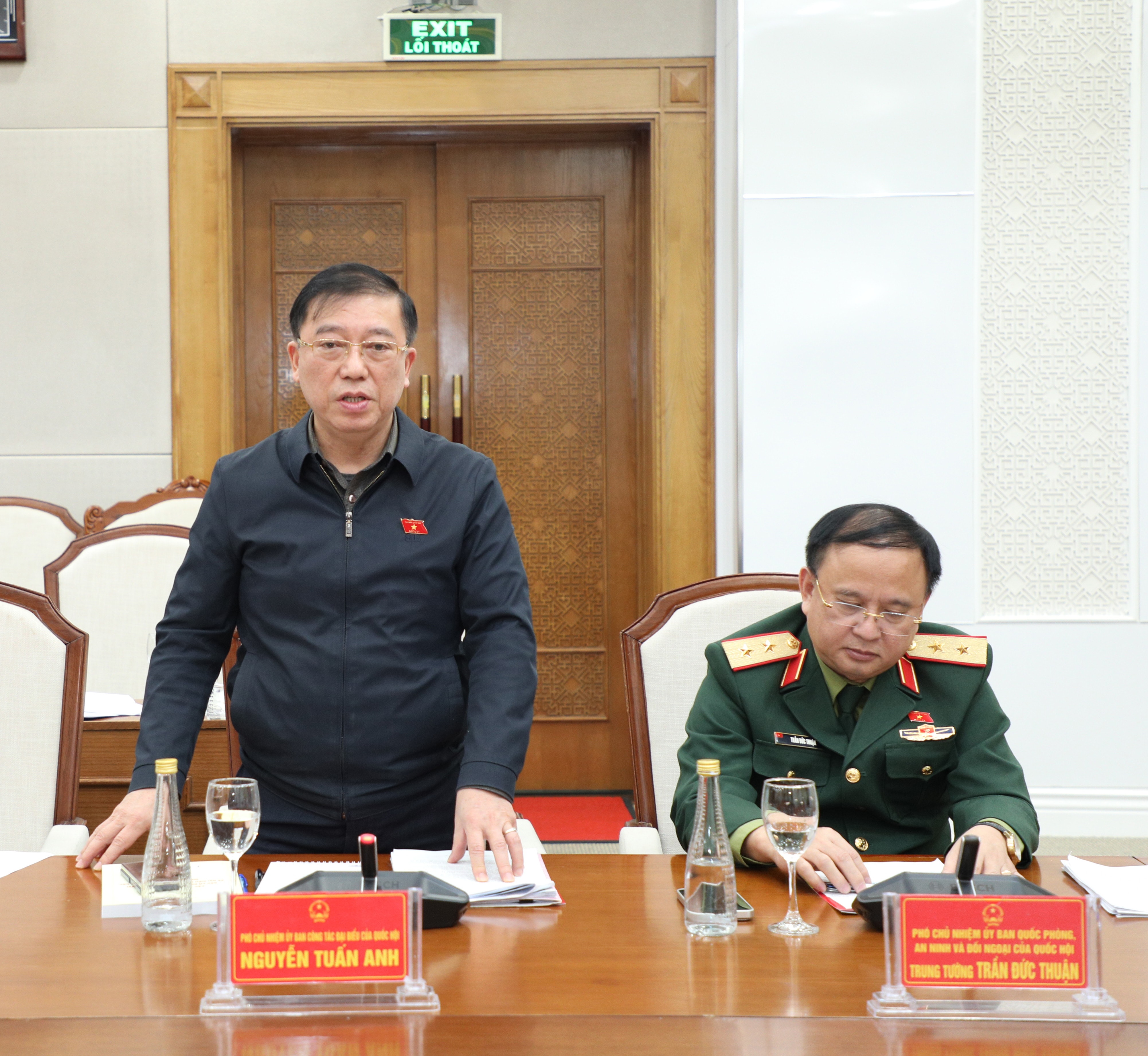 Phó Chủ nhiệm Uỷ ban Công tác đại biểu Nguyễn Tuấn Anh phát biểu tại buổi làm việc