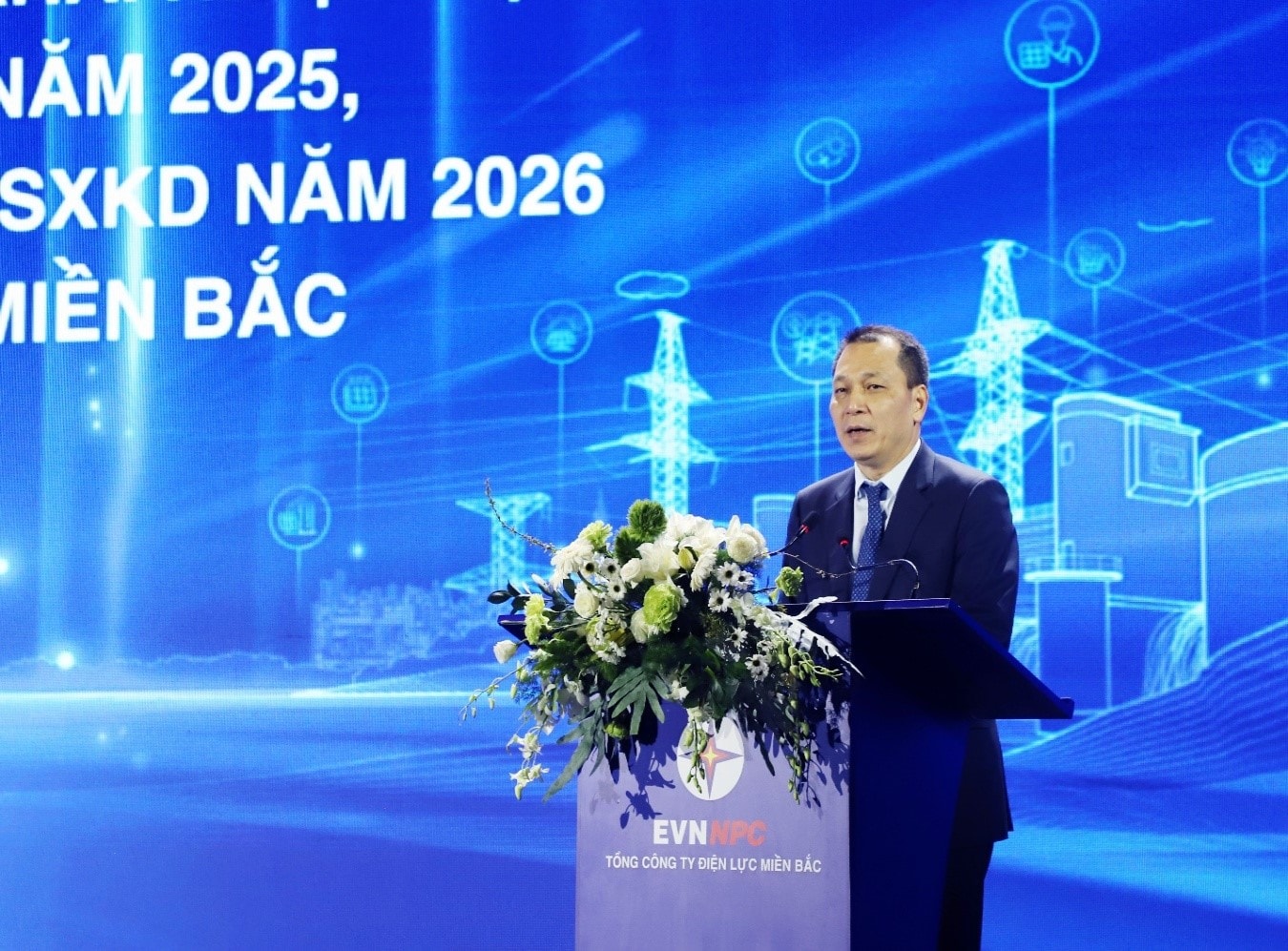 Picture3Ông Đặng Hoàng An – Bí thư Đảng ủy, Chủ tịch Hội đồng thành viên EVN phát biểu chỉ đạo tại Hội nghị. Ảnh NPC