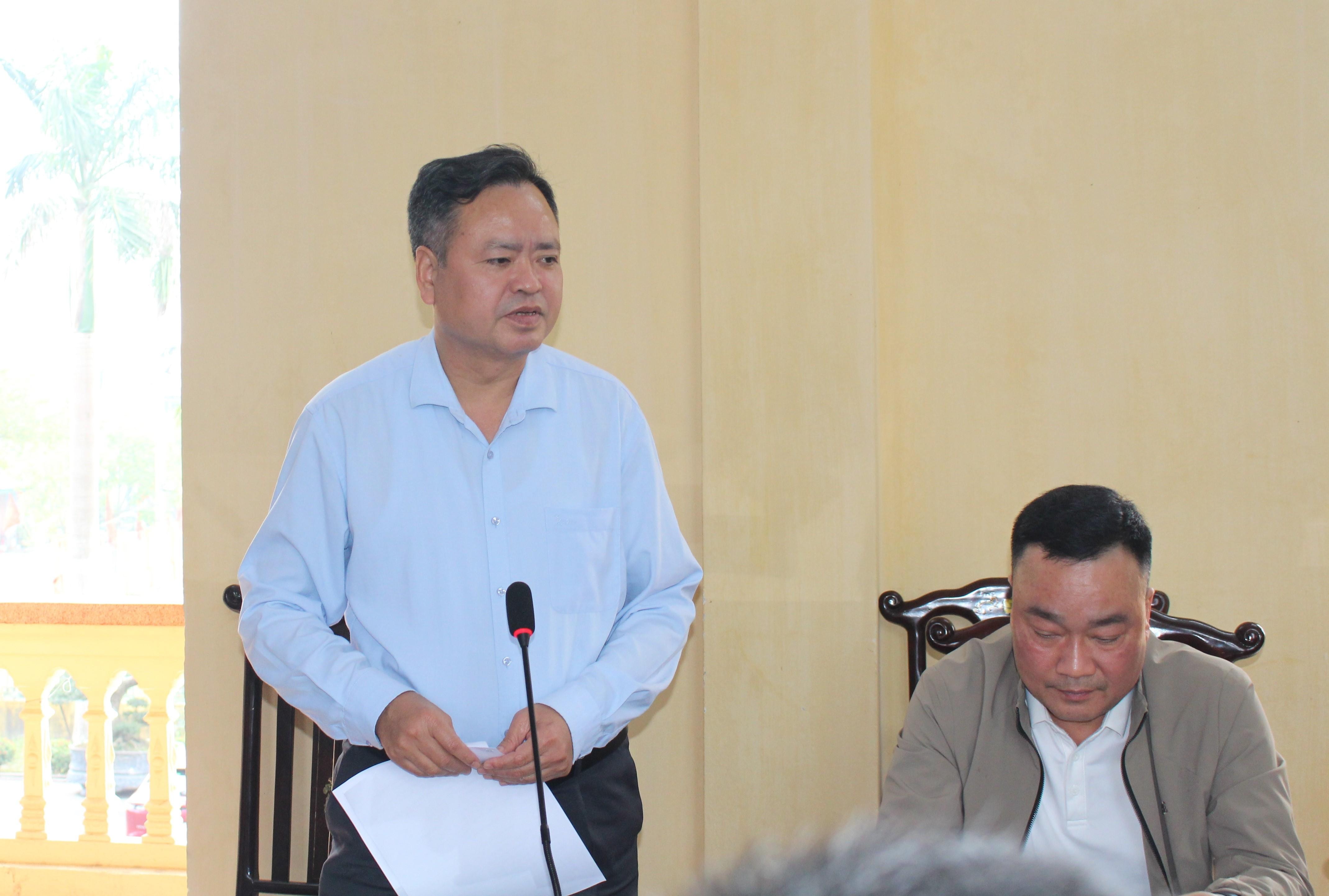 Đồng chí Phạm Xuân Thao, Bí thư Đảng ủy, Chủ tịch HĐND xã phát biểu chỉ đạo tại Hội nghị