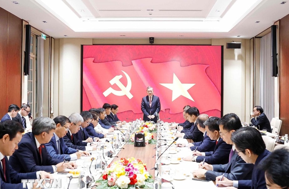 v1.jpg