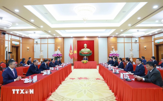 Tổng Bí thư Tô Lâm điện đàm với Tổng Bí thư, Chủ tịch nước Cộng hòa Nhân dân Trung Hoa Tập Cận Bình. (Ảnh: Thống Nhất/TTXVN) ttxvn-tong-bi-thu-to-lam-dien-dam-voi-tong-bi-thu-chu-tich-nuoc-cong-hoa-nhan-dan-trung-hoa-tap-can-binh-8552625-2.jpg