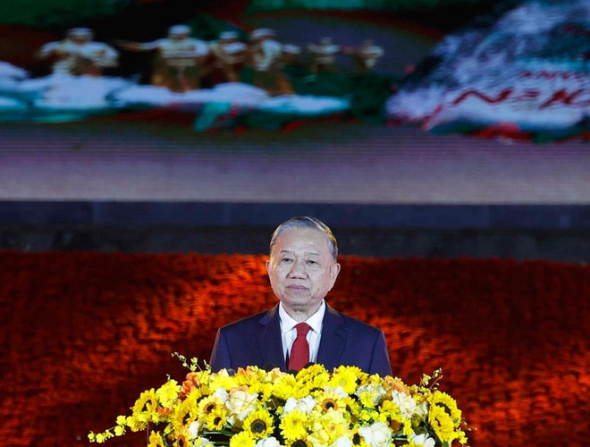 party-chief-attends-live-tv-programme-2.jpg