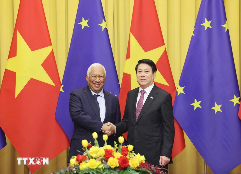 chu-tich-nuoc-va-chu-tich-hoi-dong-chau-au-hoi-dam-1.jpg