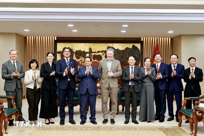 ttxvn-thu-tuong-tiep-dai-su-thuy-dien-tai-viet-nam-va-tong-giam-doc-tap-doan-syre-thuy-dien-2.jpg