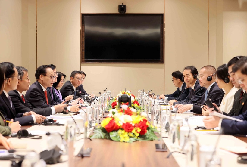 An overview of talks between Politburo member and Minister of Foreign Affairs Le Hoai Trung and Liu Haixing, member of the Communist Party of China (CPC) Central Committee and head of its International Department, and special envoy of CPC General Secretary and President of China Xi Jinping in Hanoi on January 30 (Photo: VNA)