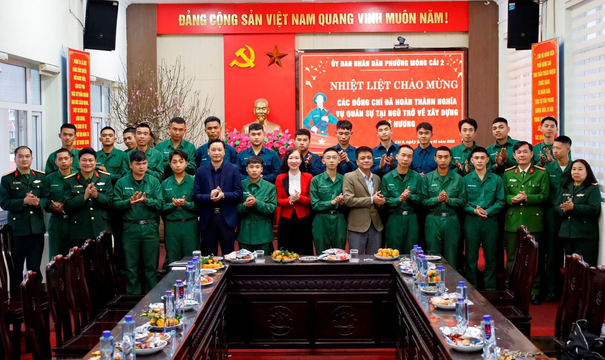 phuong Mong Cai 2 (2)