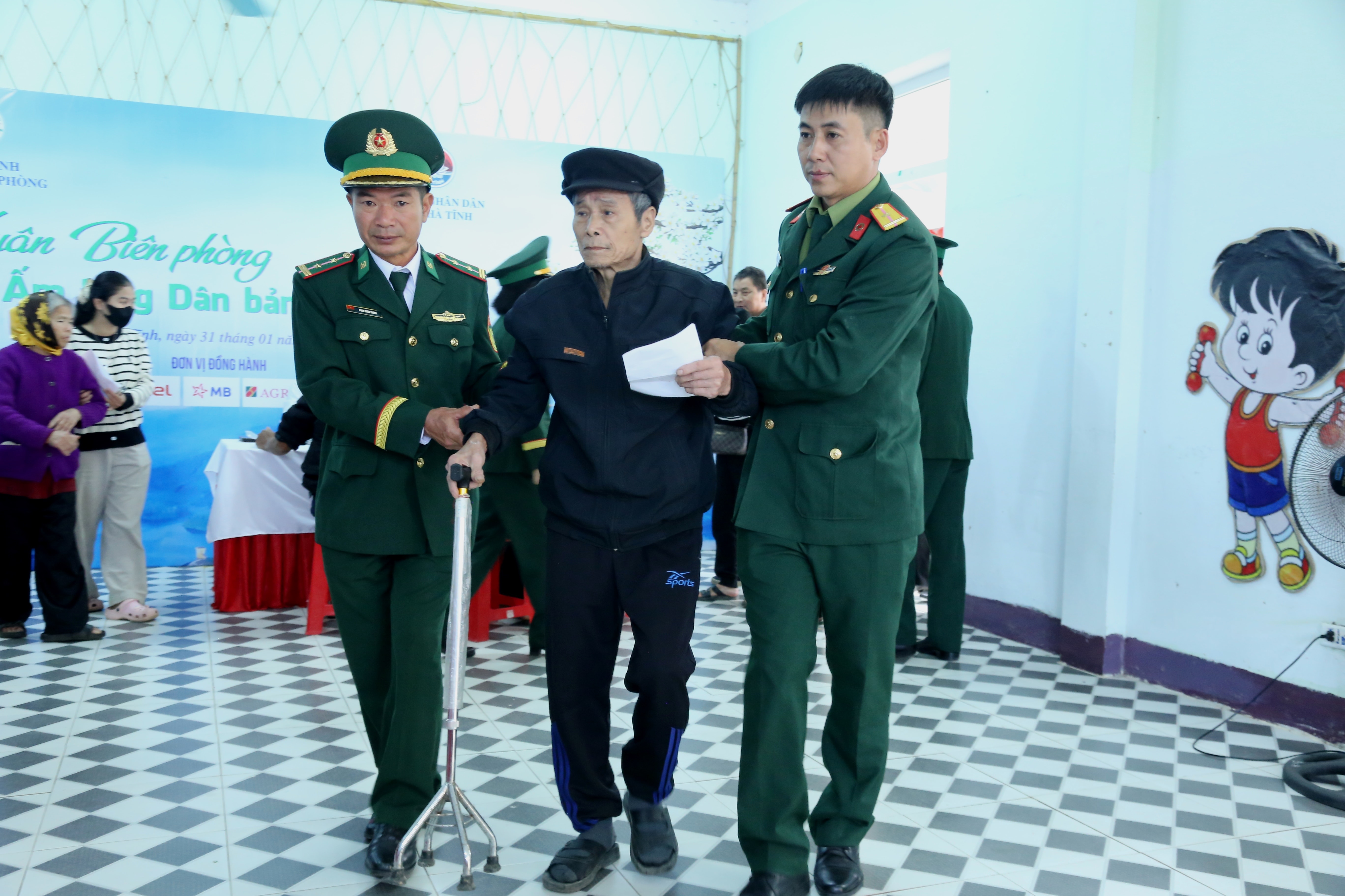anh 2