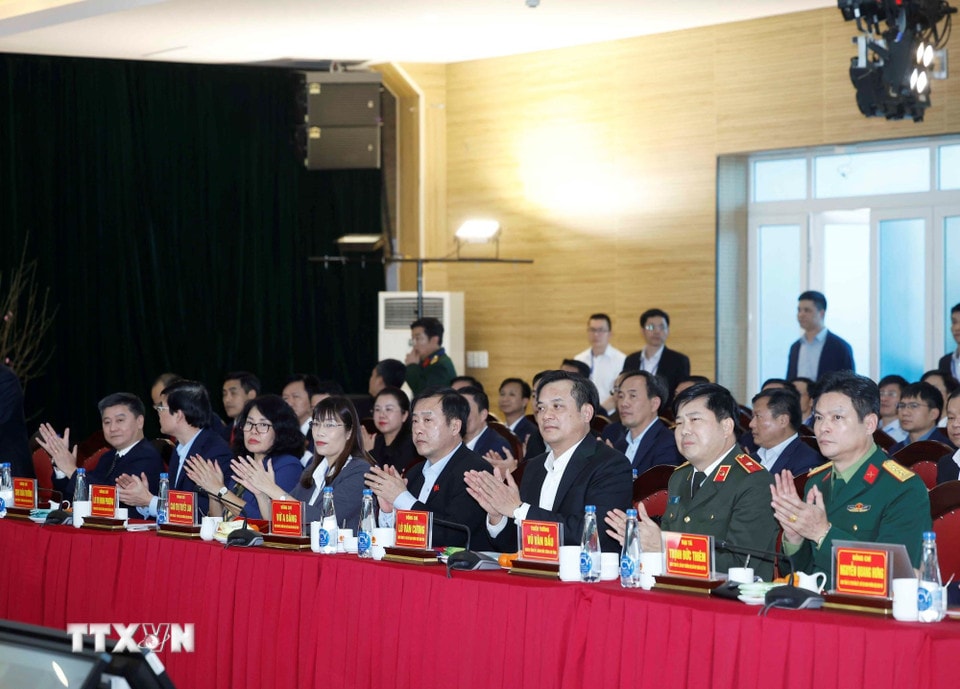 Các đại biểu tham dự buổi làm việc. (Ảnh: Thống Nhất/TTXVN)