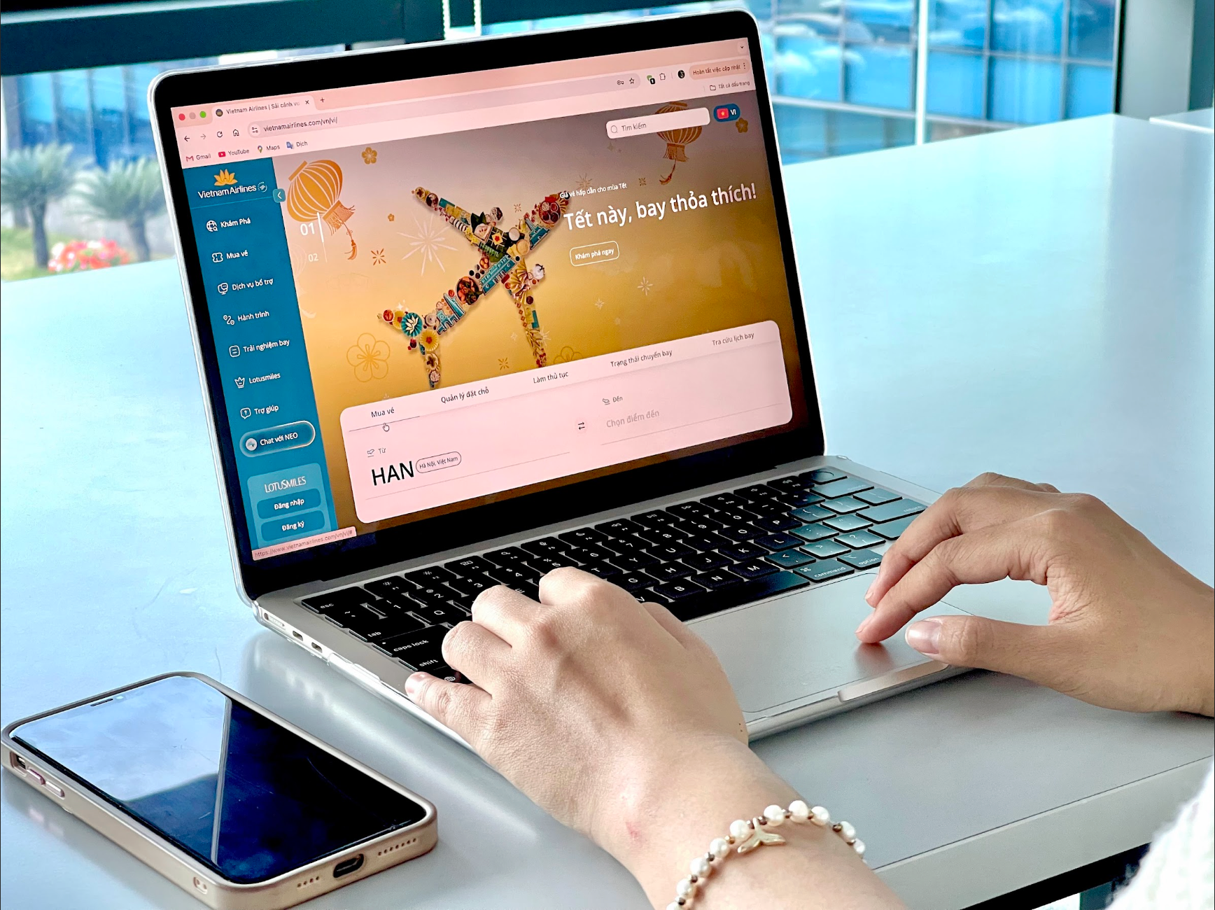 1. Cao điểm Tết, Vietnam Airlines khuyến nghị hành khách mua vé trên kênh chính thức của Hãng.