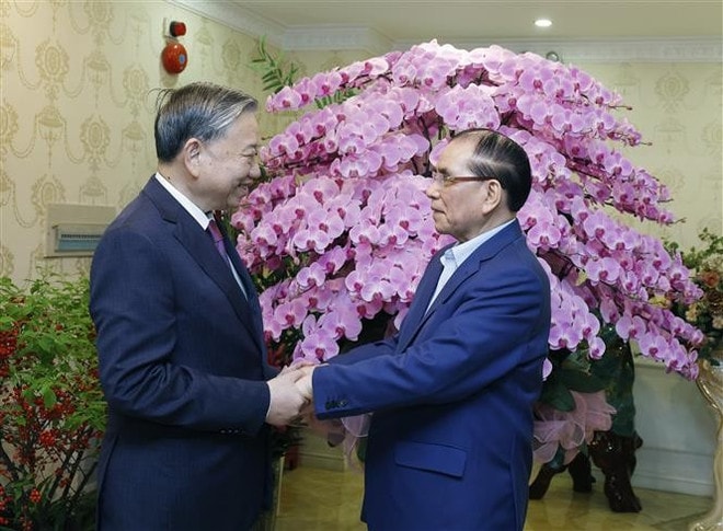 vna-potal-tong-bi-thu-to-lam-chuc-tet-nguyen-tong-bi-thu-nong-duc-manh-8568624.jpg