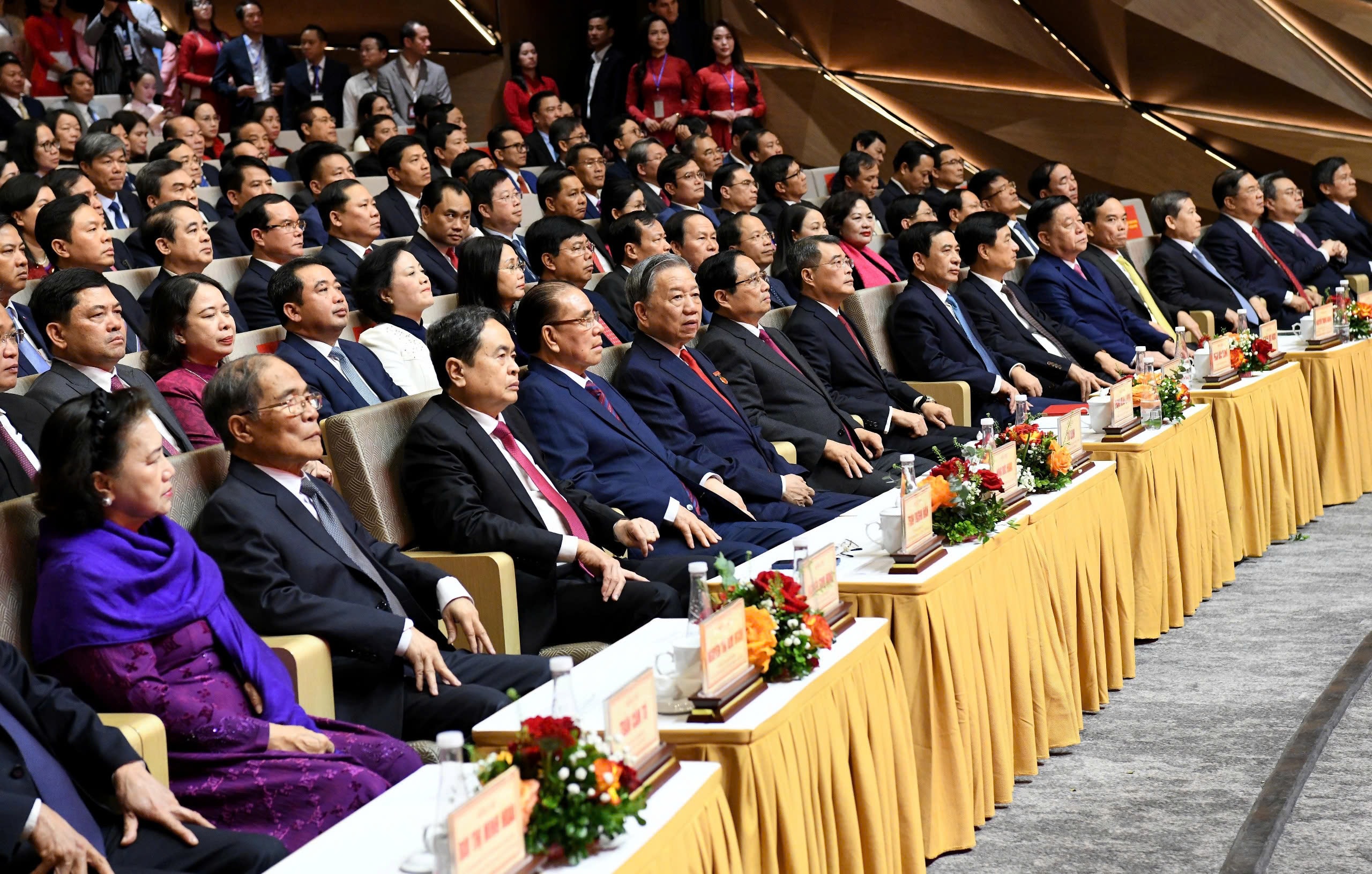 ld dự