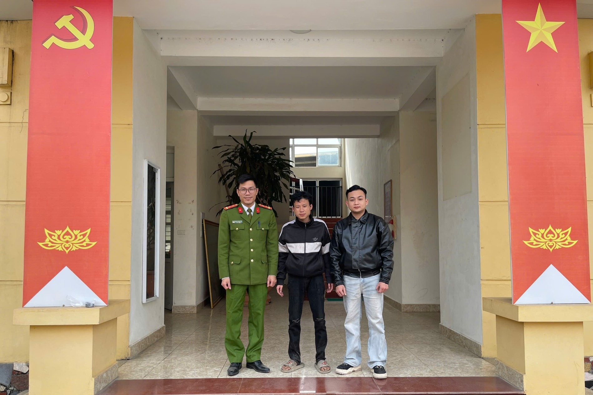 cong an Thai Nguyen 3