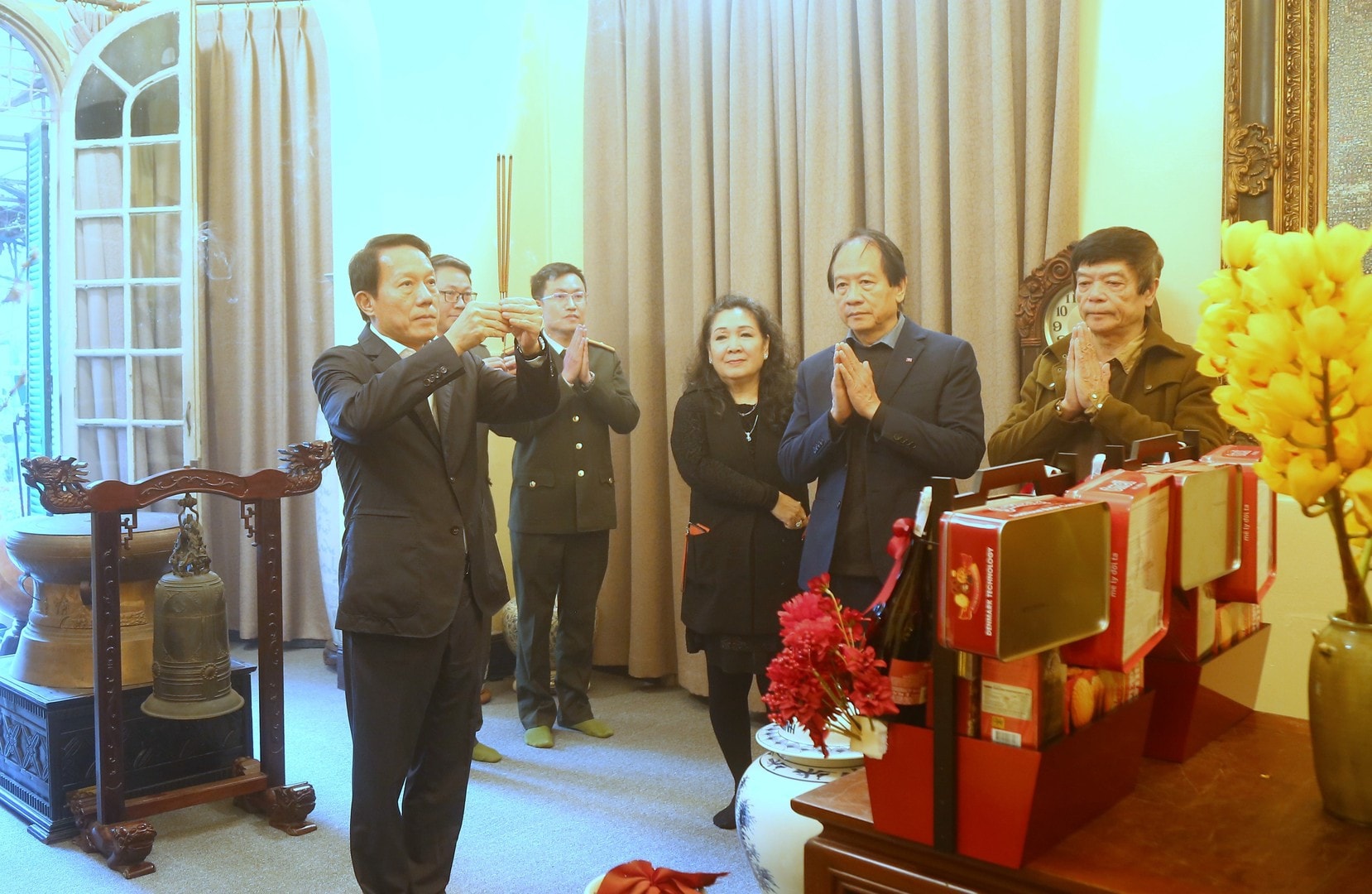library-20260204150902-77f439d0-b24d-4799-b5a7-8a1b3c83d192-dang-huong-bac-giap.jpg