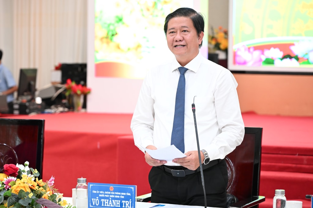 1338378_chanh_van_phong_ubnd_tinh_nguoi_phat_ngon_ubnd_tinh_vo_thanh_tri_phat_bieu_tai_buoi_hop_bao_15193905.jpg