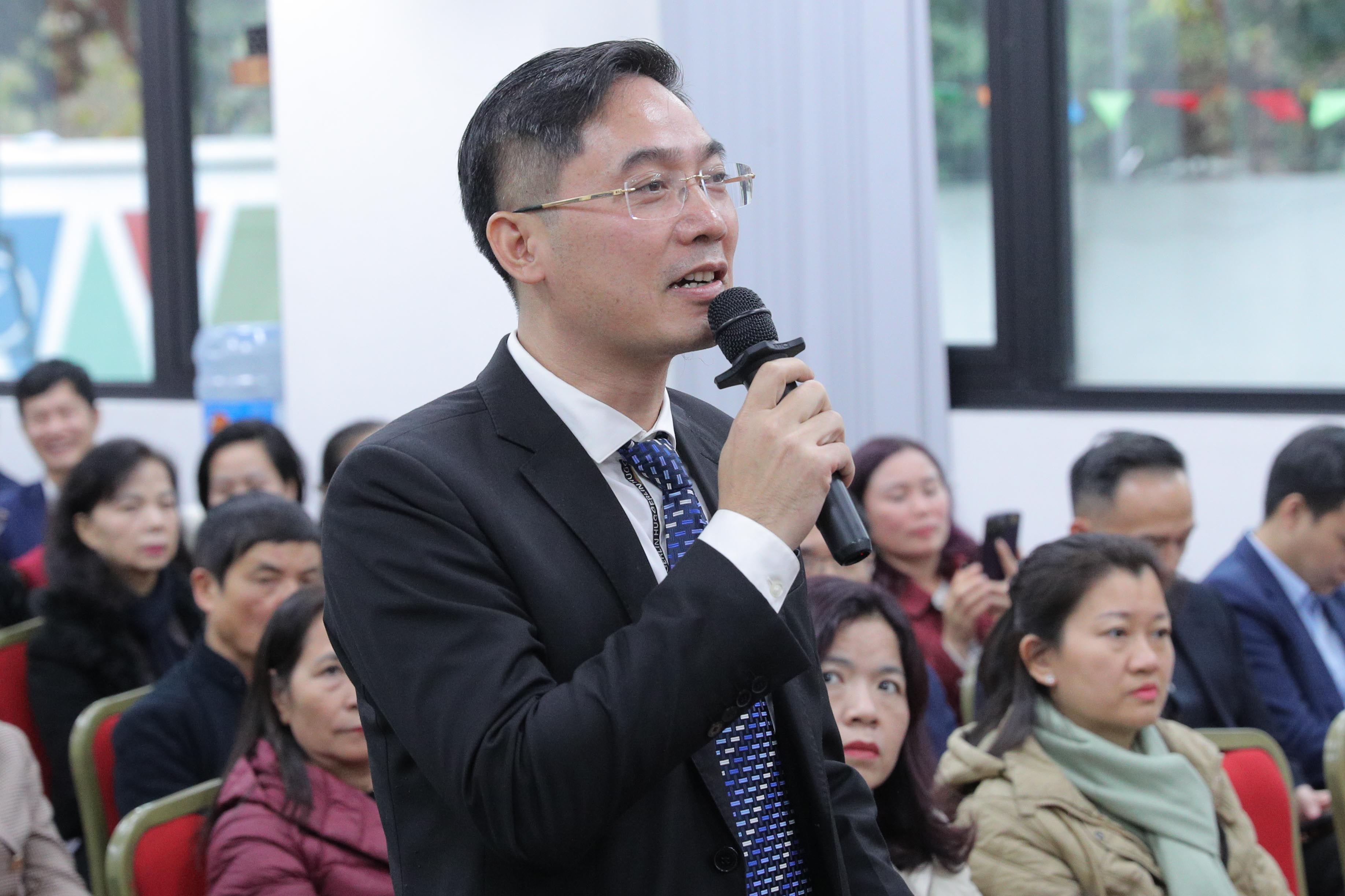 Đại diện cử tri phát biểu ý kiến
