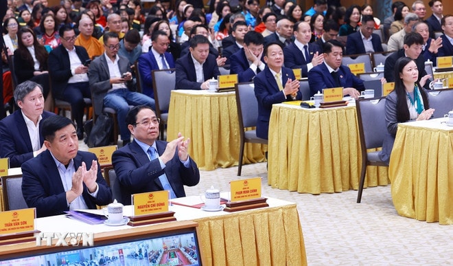 ttxvn-thu-tuong-phat-dong-2-phong-trao-thi-dua-thuc-hien-cac-nghi-quyet-57-68-va-79-7.jpg