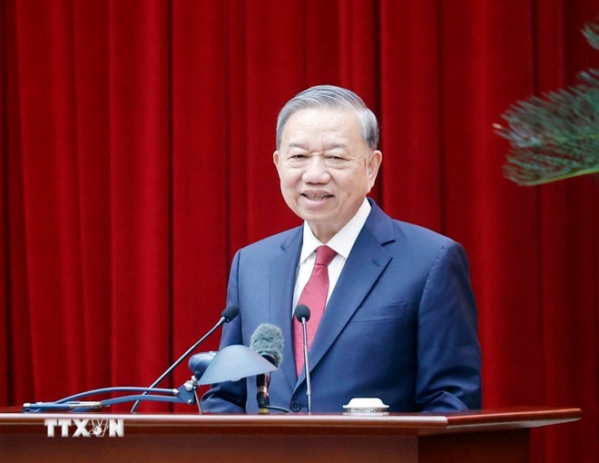 ttxvn-gap-mat-thanh-vien-tieu-ban-chuan-bi-dai-hoi-xiv-cua-dang-va-ban-chi-dao-tong-ket-40-nam-doi-moi-3.jpg