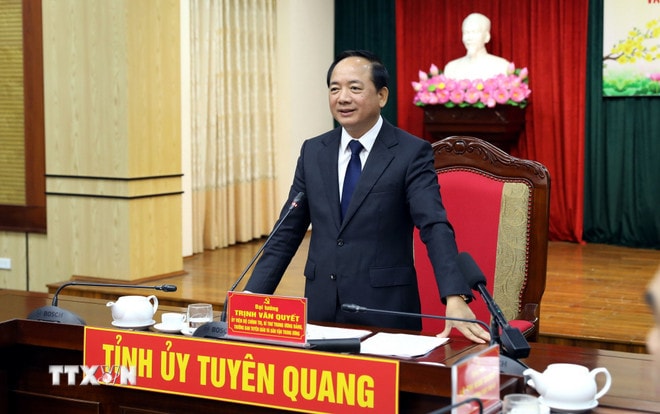 ttxvn-trinh-van-quyet-tuyen-quang-2.jpg
