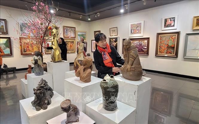 trien_lam_-mung_dang_mung_xuan_binh_ngo_2026-.jpg