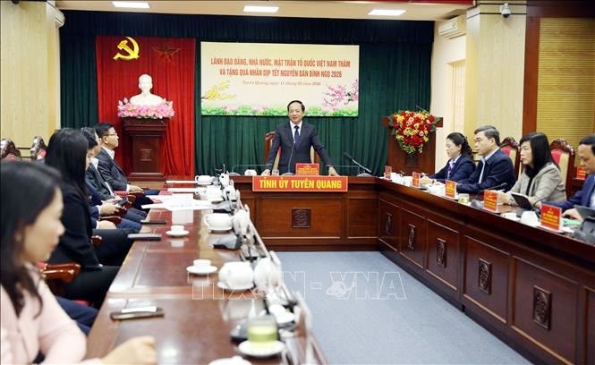 Đại tướng Trịnh Văn Quyết phát biểu tại buổi làm việc với Tỉnh ủy Tuyên Quang.