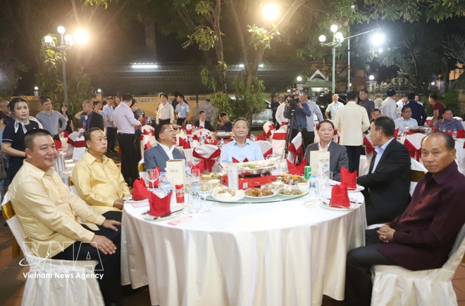vnanet-laos2.jpg