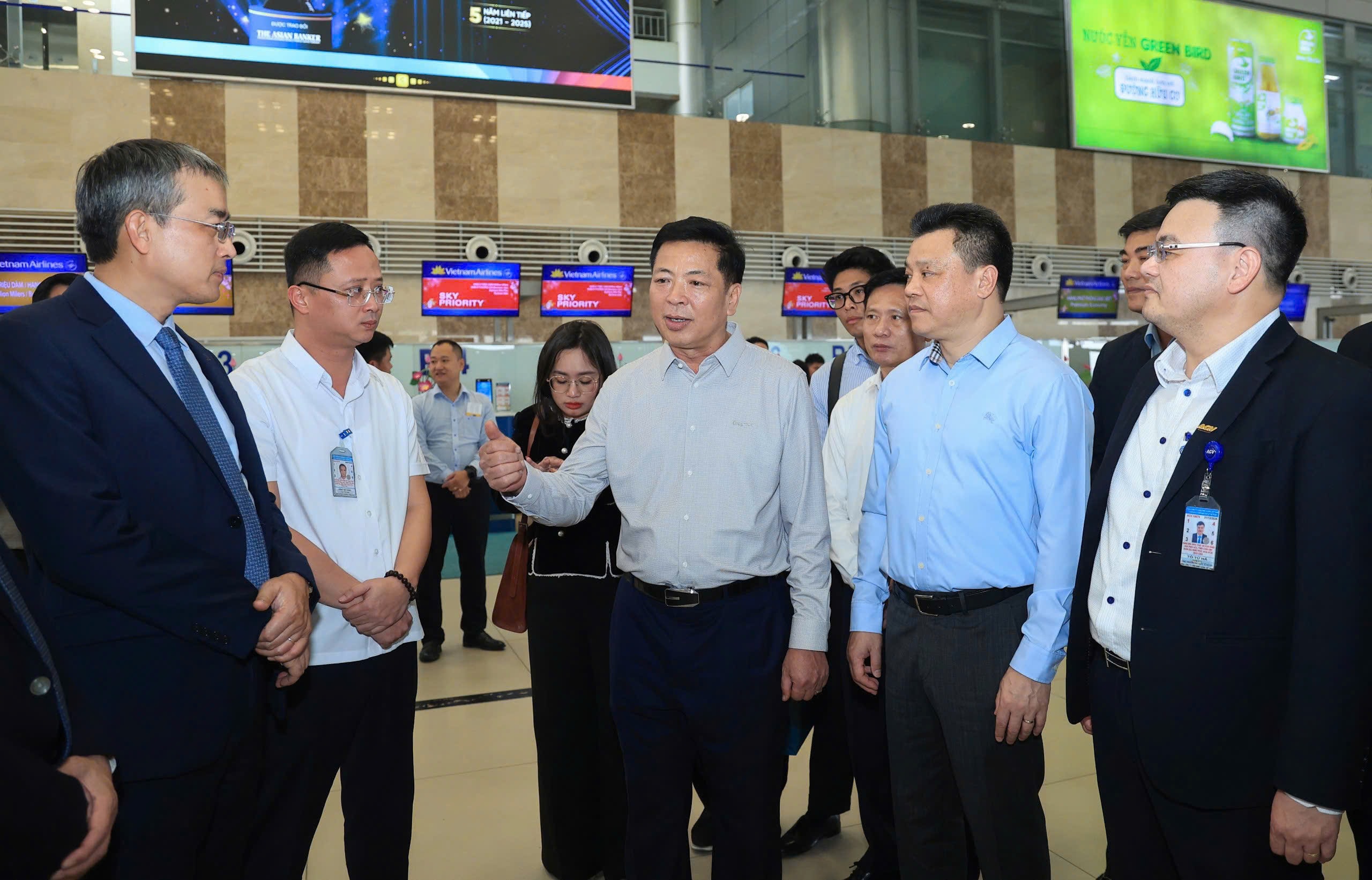 Bộ trưởng Trần Hồng Minh đánh giá cao nỗ lực của các đơn vị hàng không