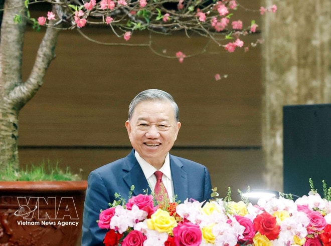 vnanet-party-general-secretary-to-lam.jpg