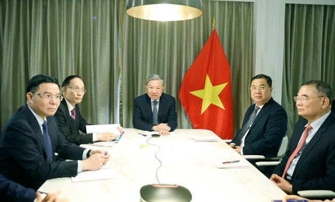tong-bi-thu-to-lam-dien-dam-voi-thuong-nghi-si-hoa-ky-steve-daines-8598062.jpg