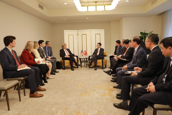 An overview of the meeting (Photo: VNA) dai-tuong-phan-van-giang-tiep-thu-truong-thu-nhat-bo-chien-tranh-hoa-ky-8599098-1.jpg