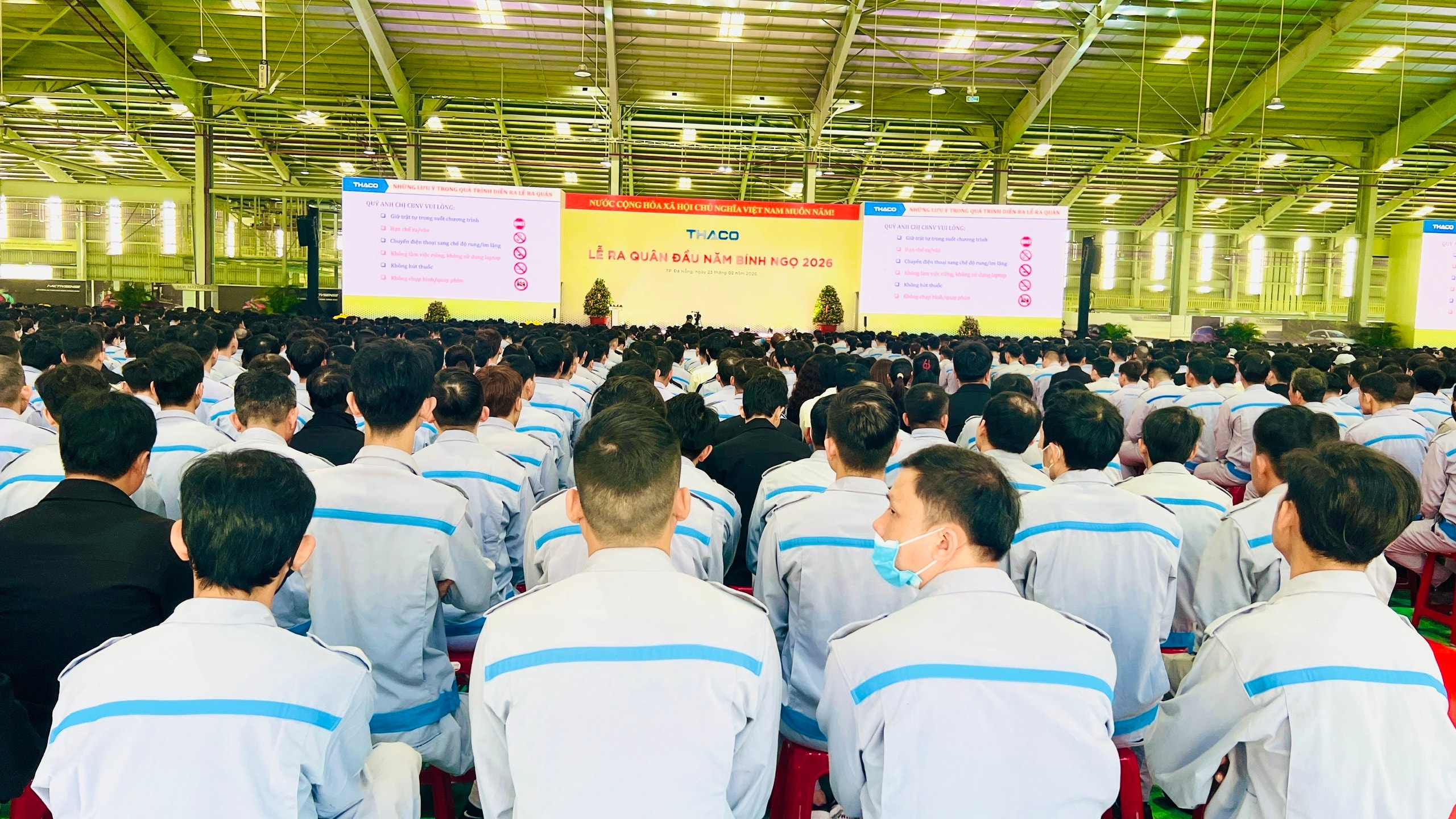 toàn cảnh ra quân 2