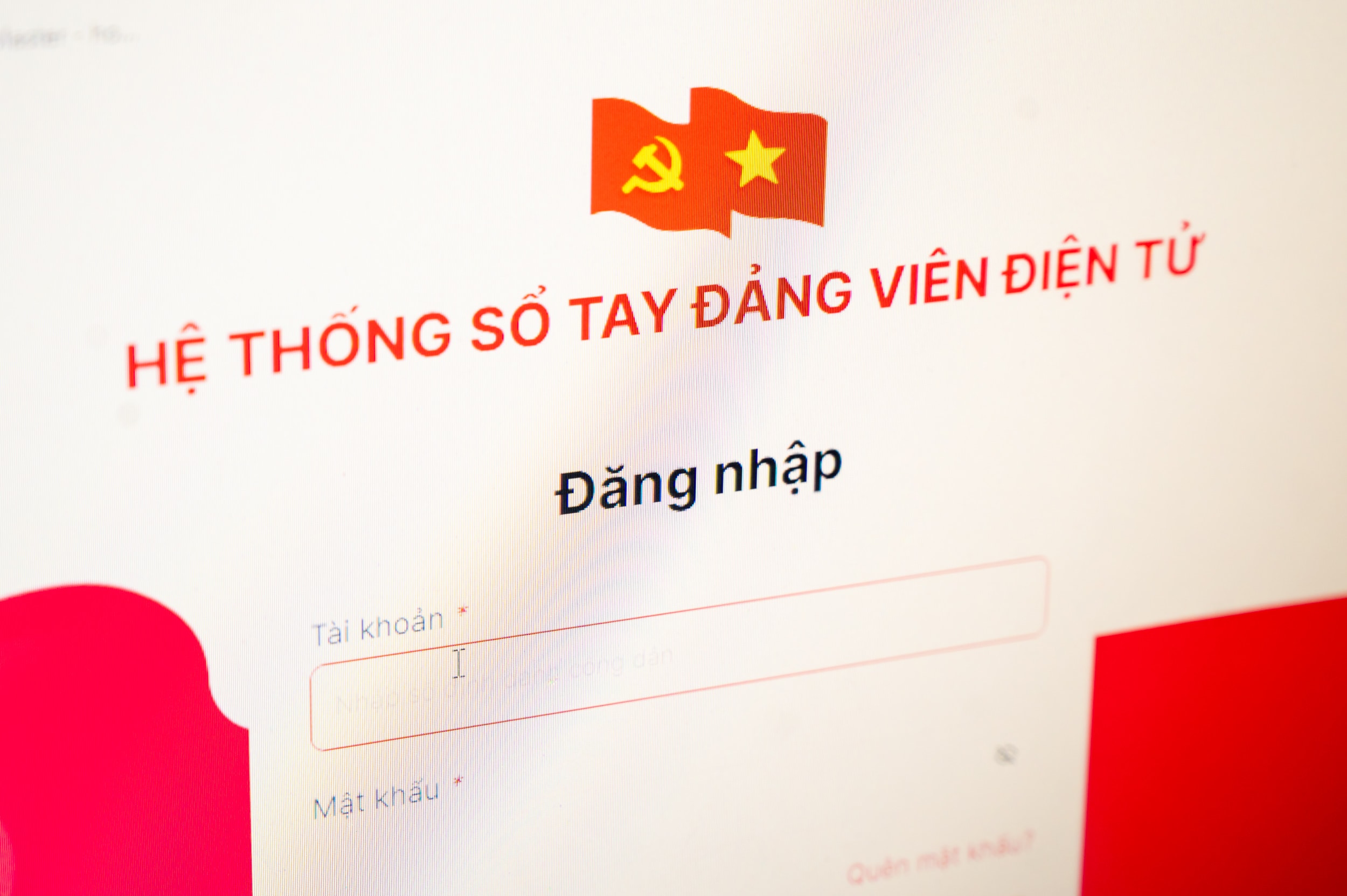 Đảng ủy Hội đồng Dân tộc tập huấn, bồi dưỡng về công tác chuyển đổi số, ứng dụng trí tuệ nhân tạo