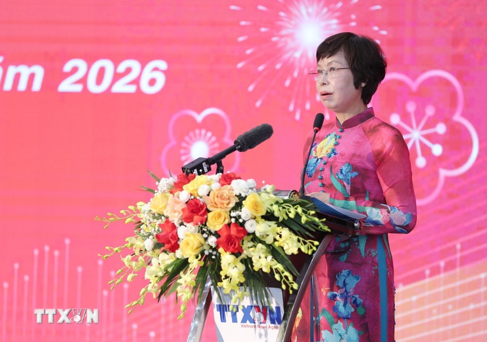Tổng giám đốc Vũ Việt Trang báo cáo kết quả thực hiện nhiệm vụ của TTXVN. (Ảnh: Minh Đức/TTXVN)