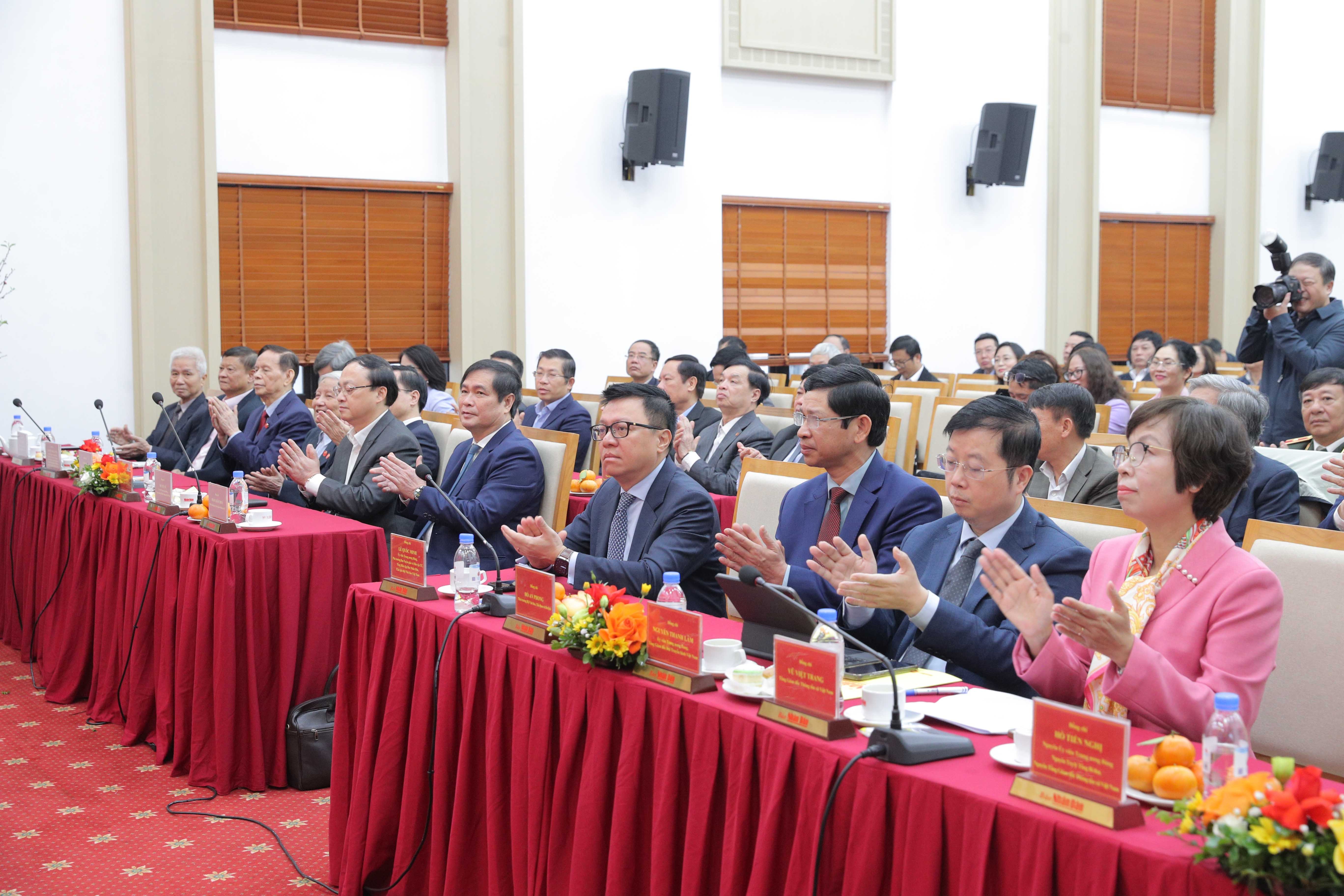 Các đại biểu dự 2