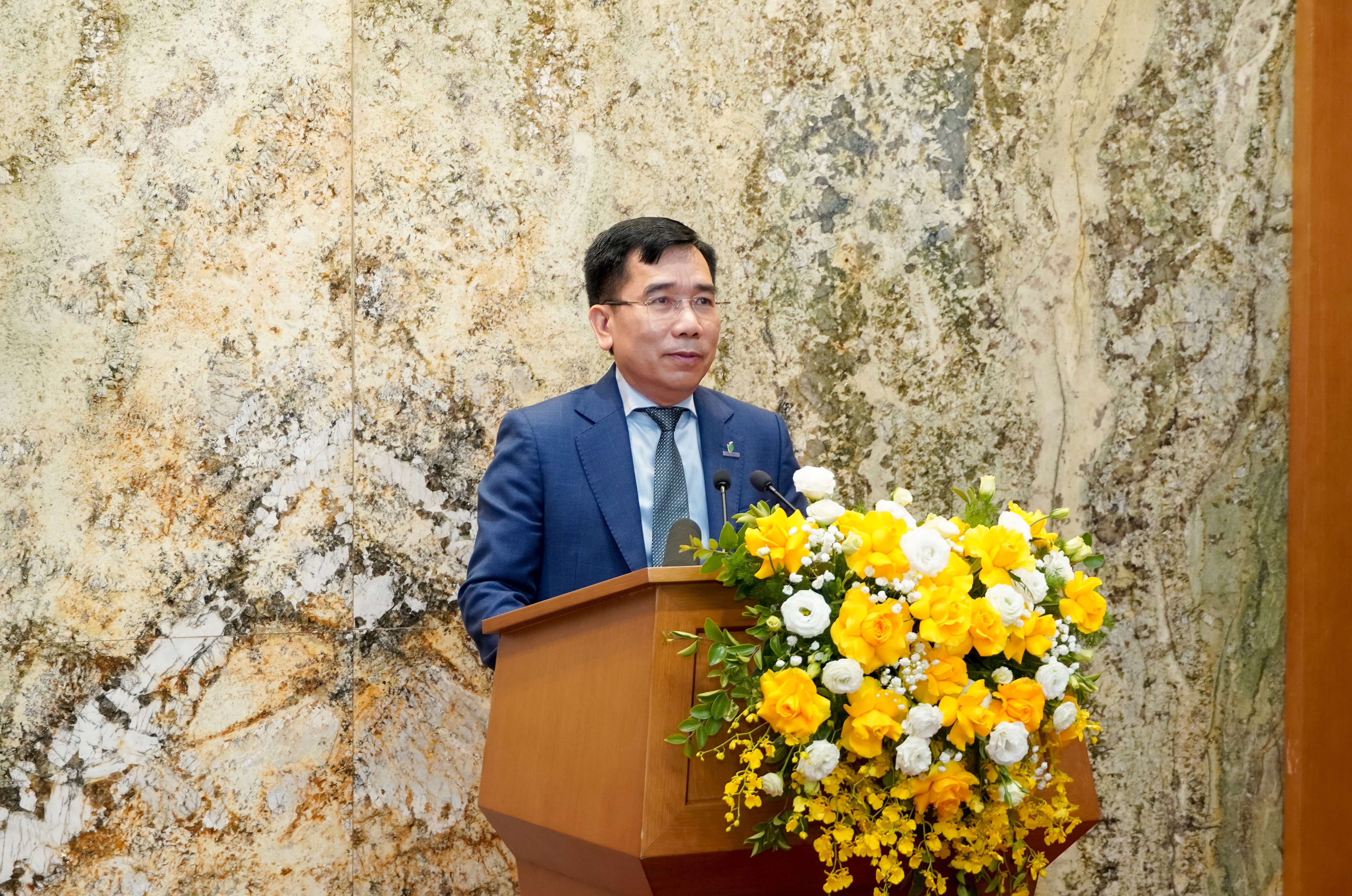 Ông Lê Xuân Huyên – Phó TGD phụ trách Petrovietnam