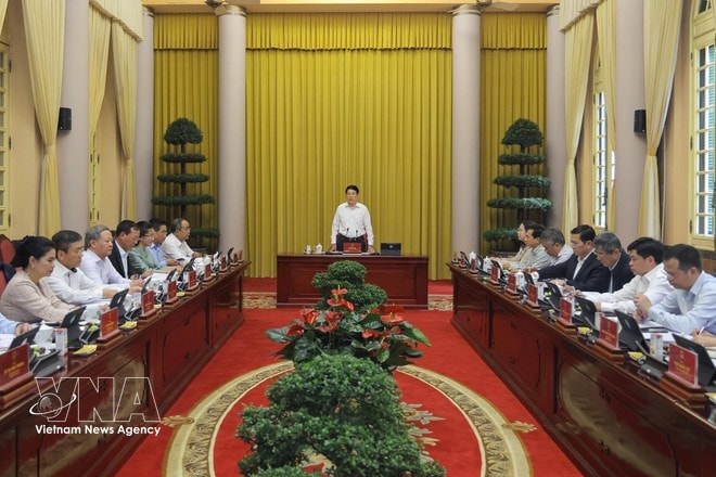 State President Luong Cuong chairs the regular briefing with the Presidential Office on February 27. (Photo: VNA) presidential-office.jpg