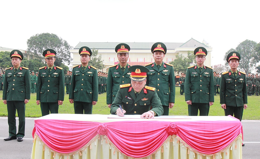 anh 1
