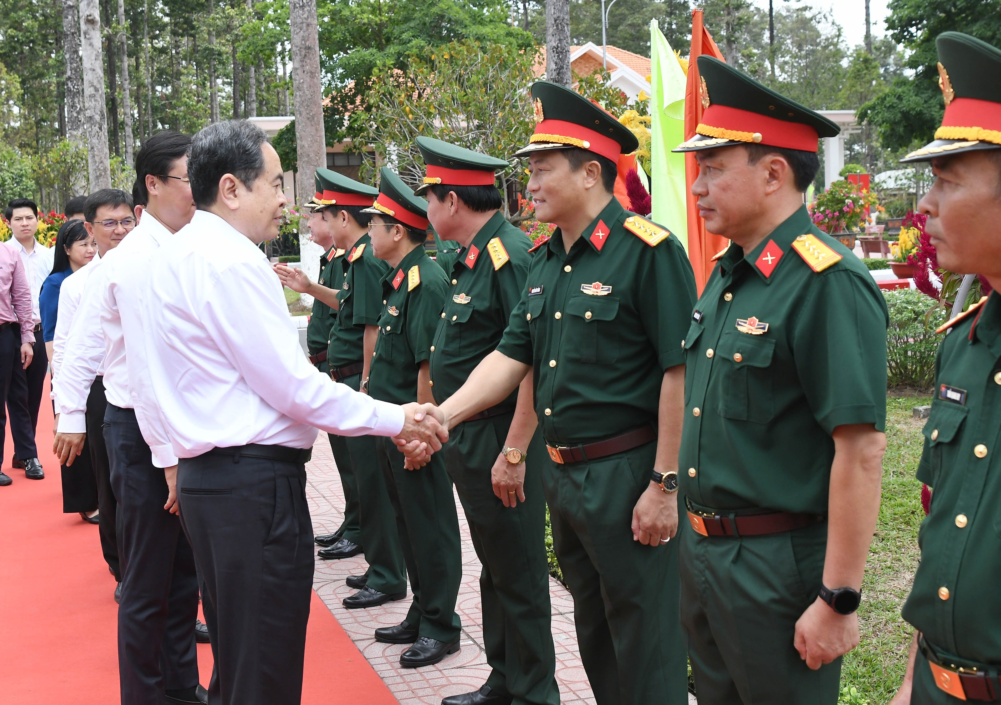 ctqh-tham-va-lam-viec-voi-su-doan-9dsc_2521.jpeg