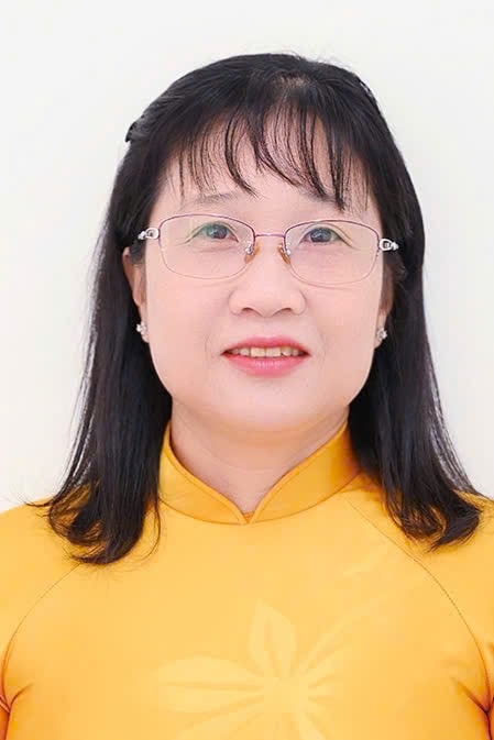 Nguyễn Hoàng Uyên
