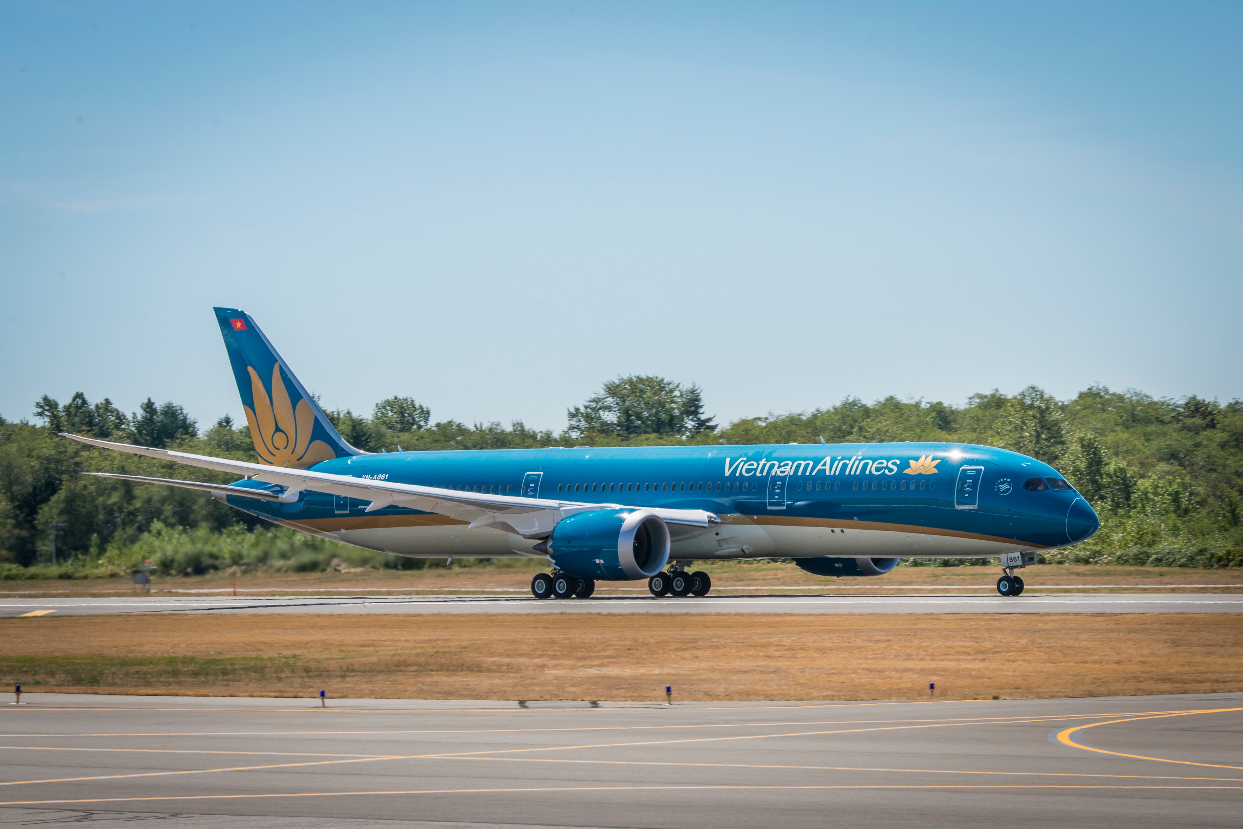 Trước diễn biến phức tạp tại Trung Đông, Vietnam Airlines chủ động điều chỉnh các đường bay giữa Việt Nam và Châu Âu, đặt an toàn là ưu tiên cao nhất.