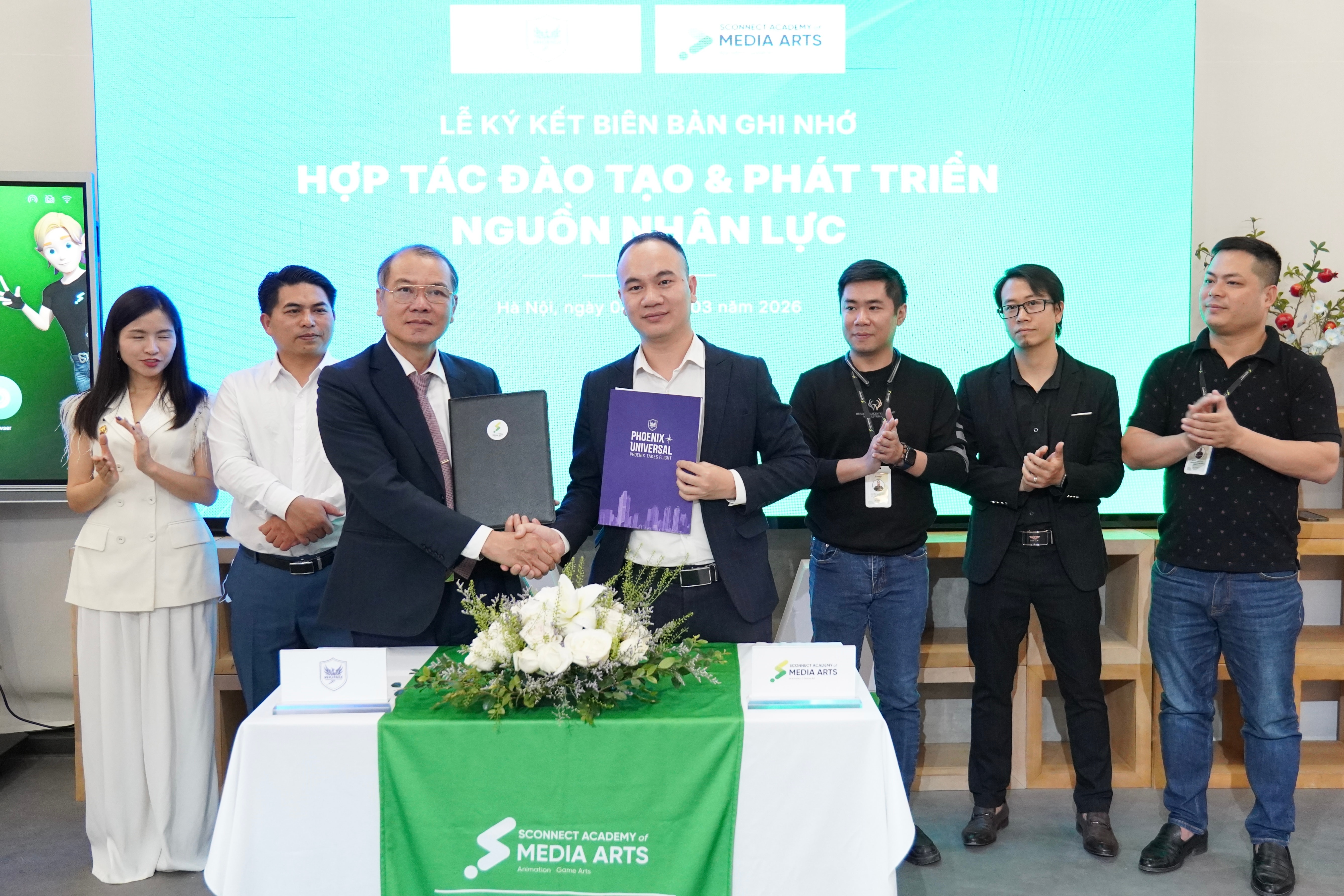 Những cái bắt tay không chỉ mở ra những cơ hội mới, nơi các doanh nghiệp cùng chia sẻ tầm nhìn và hướng tới một hành trình tăng trưởng dài hơi.