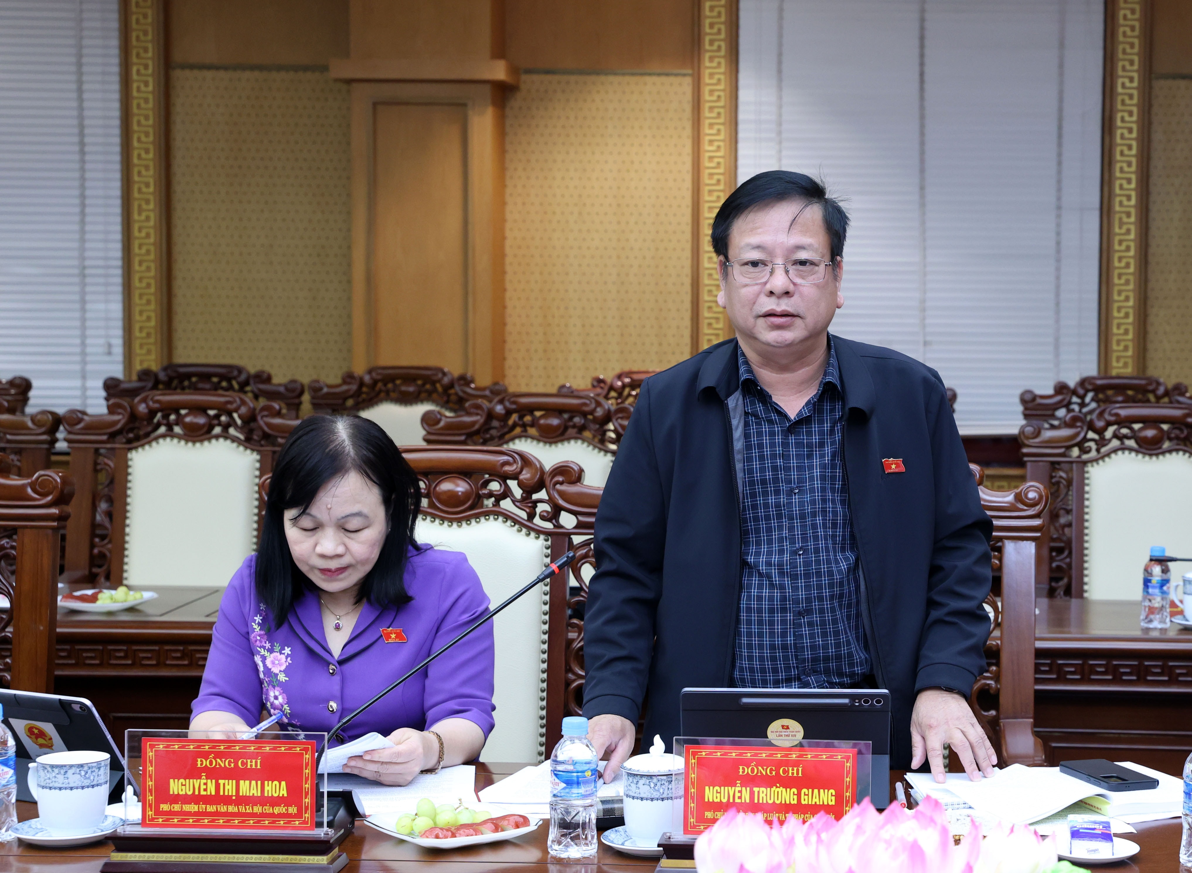 Phó Chủ nhiệm Ủy ban Pháp luật và Tư pháp Nguyễn Trường Giang phát biểu