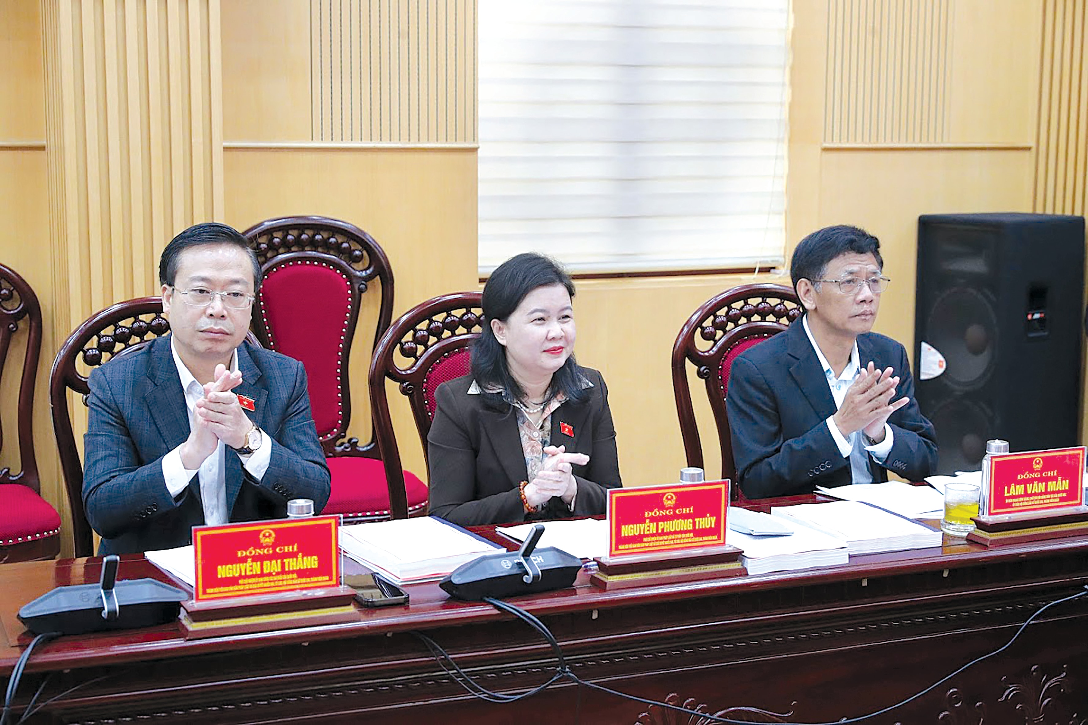 Các đại biểu dự 3