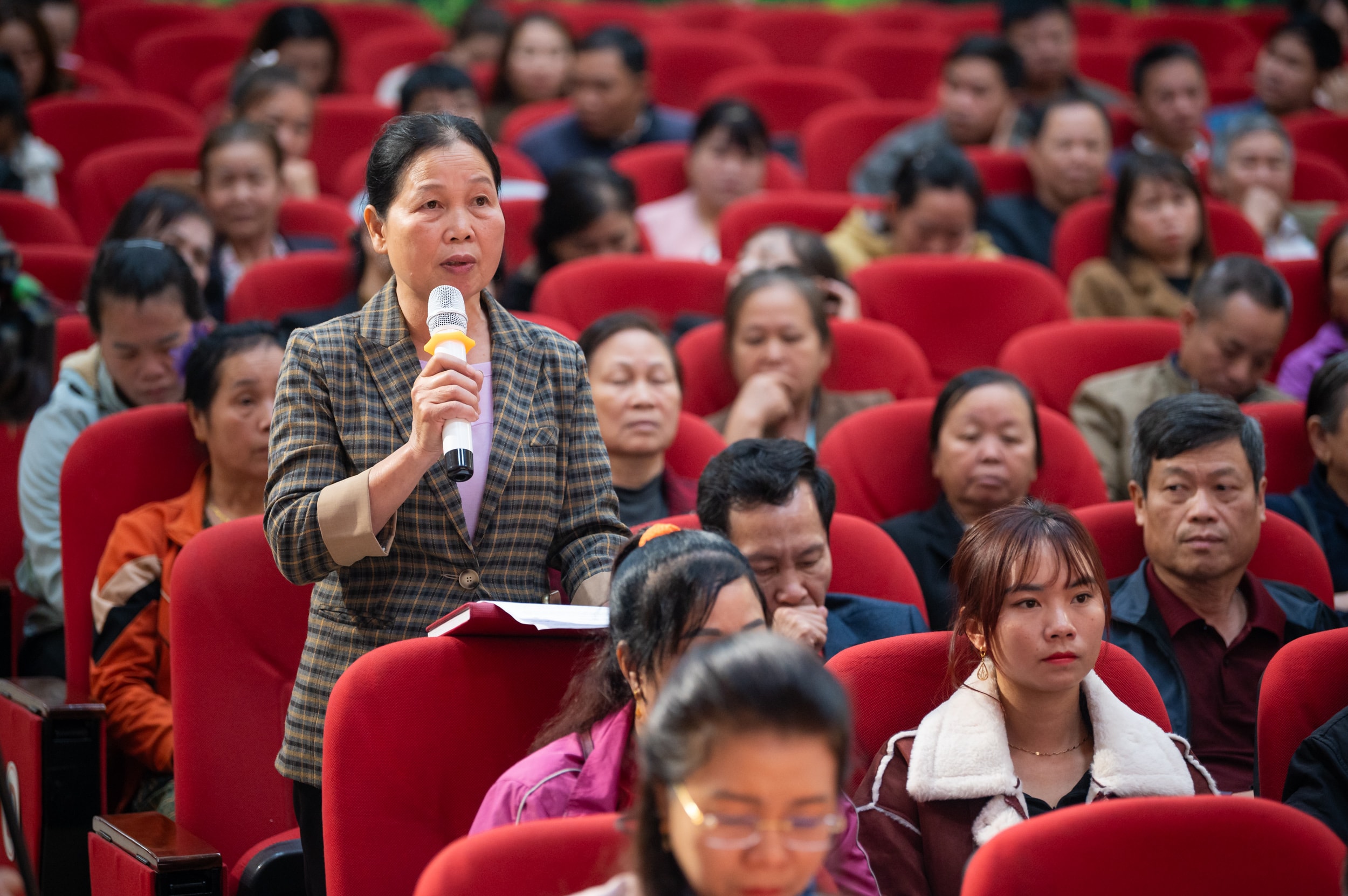 Cử tri bày tỏ nhất trí với chương trình hành động của các ứng cử viên