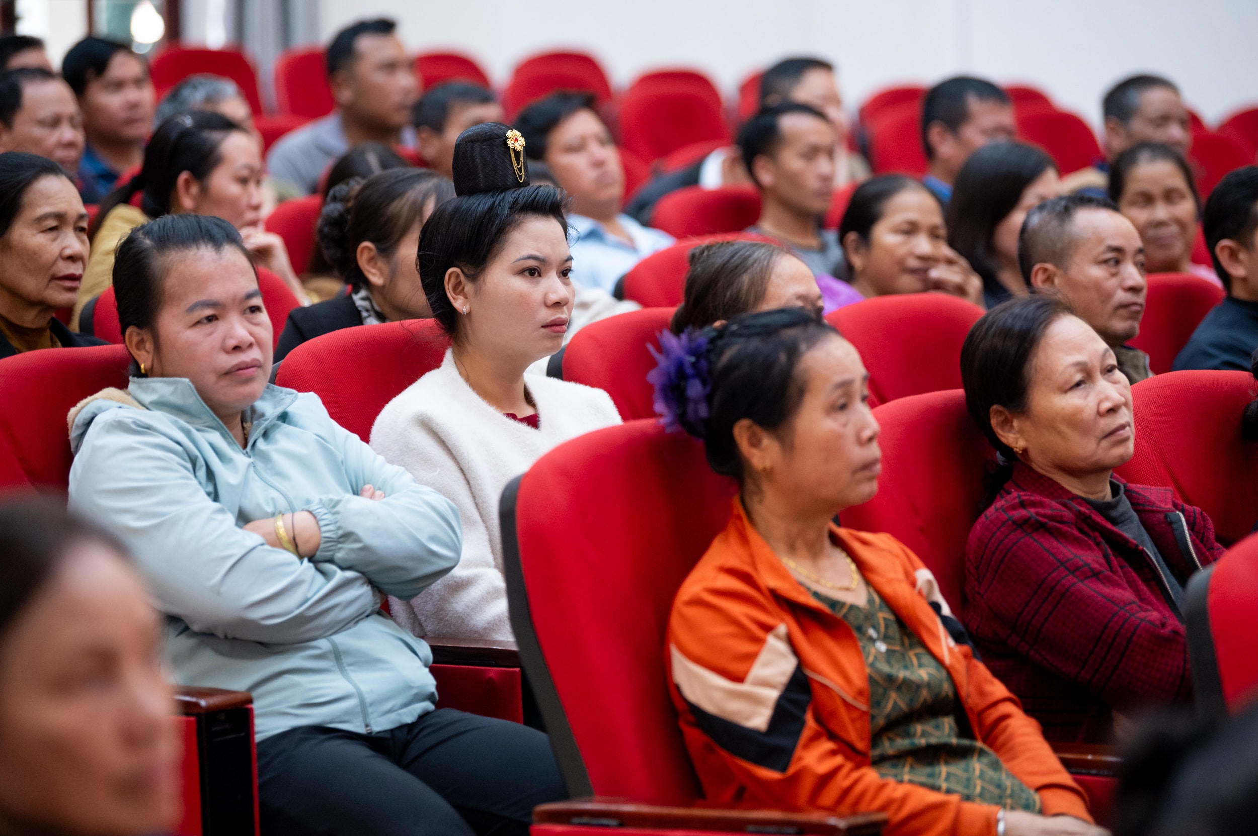 Cử tri tham dự hội nghị