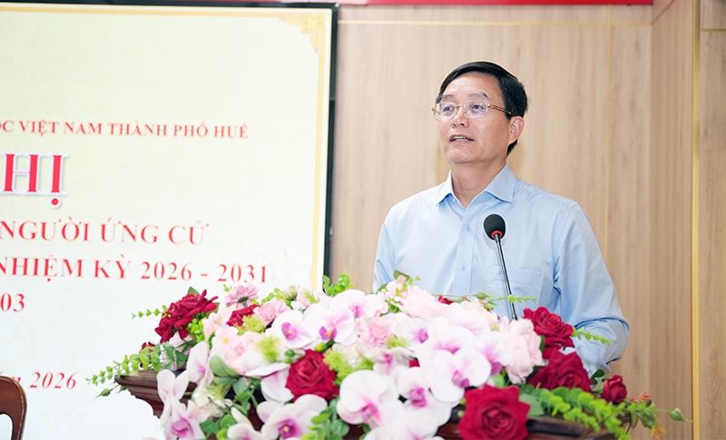 13s Bí thư Thành ủy Huế Nguyễn Đình Trung trình bày chương trình hành động