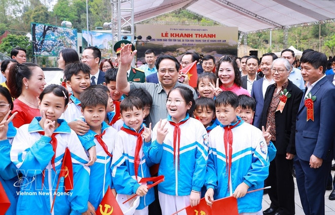 vnanet-potal-thu-tuong-du-le-khanh-thanh-di-tich-khu-trung-tam-de-khang-him-lam-giai-doan-ii-8627471.jpg